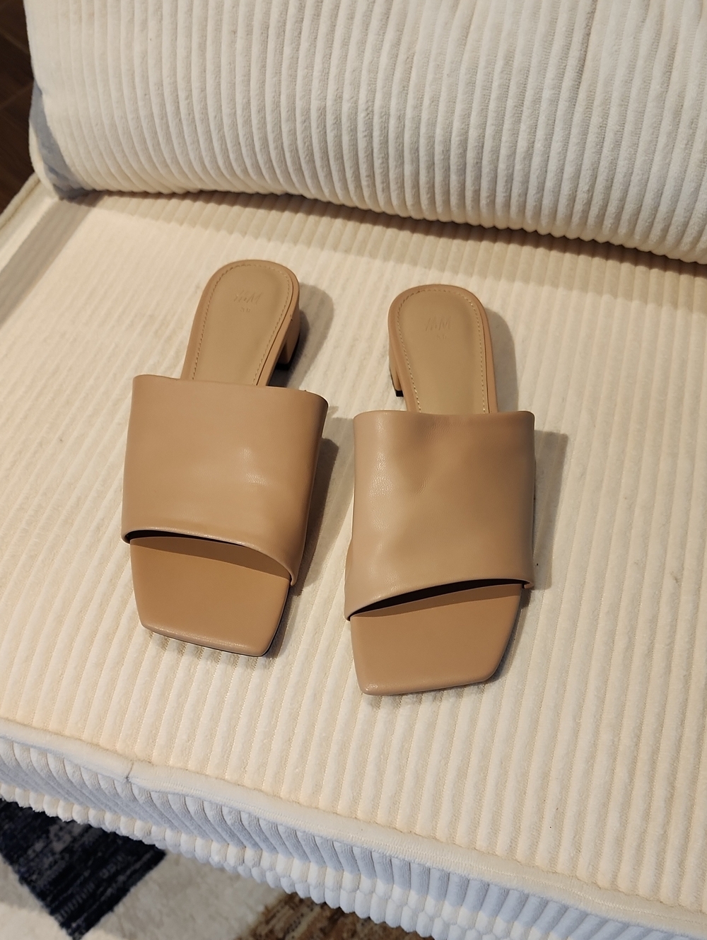 H&M Neutral Tan Slide Sandals - Women's Casual Slip-On